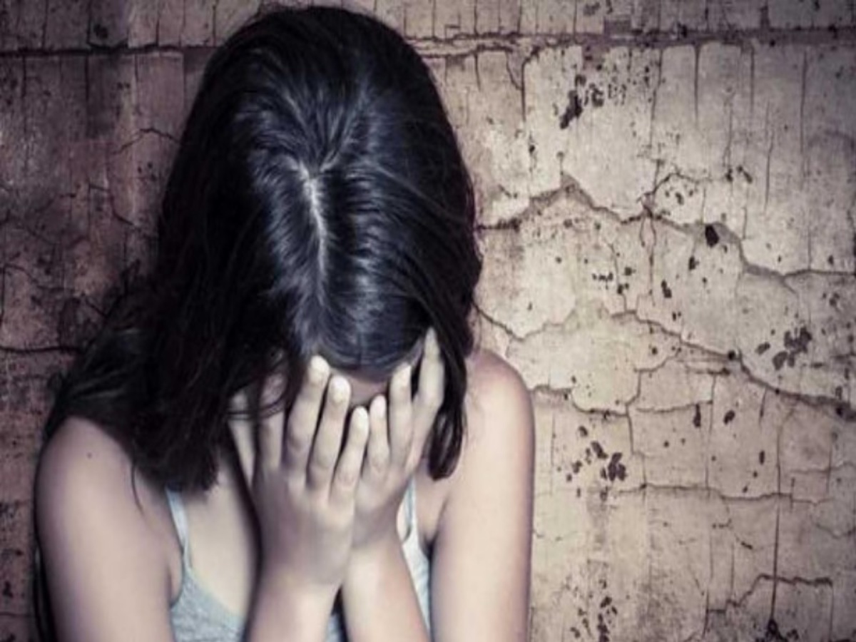 Σοκάρει η καταγγελία μητέρας: «Ξυλοκόπησαν 4 φορές την κόρη μου στο σχολείο» [vid]