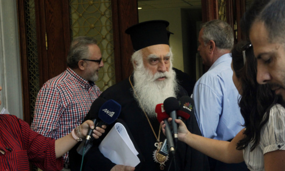 Ο Μητροπολίτης Νέας Σμύρνης για το γλυπτό του Π. Φαλήρου