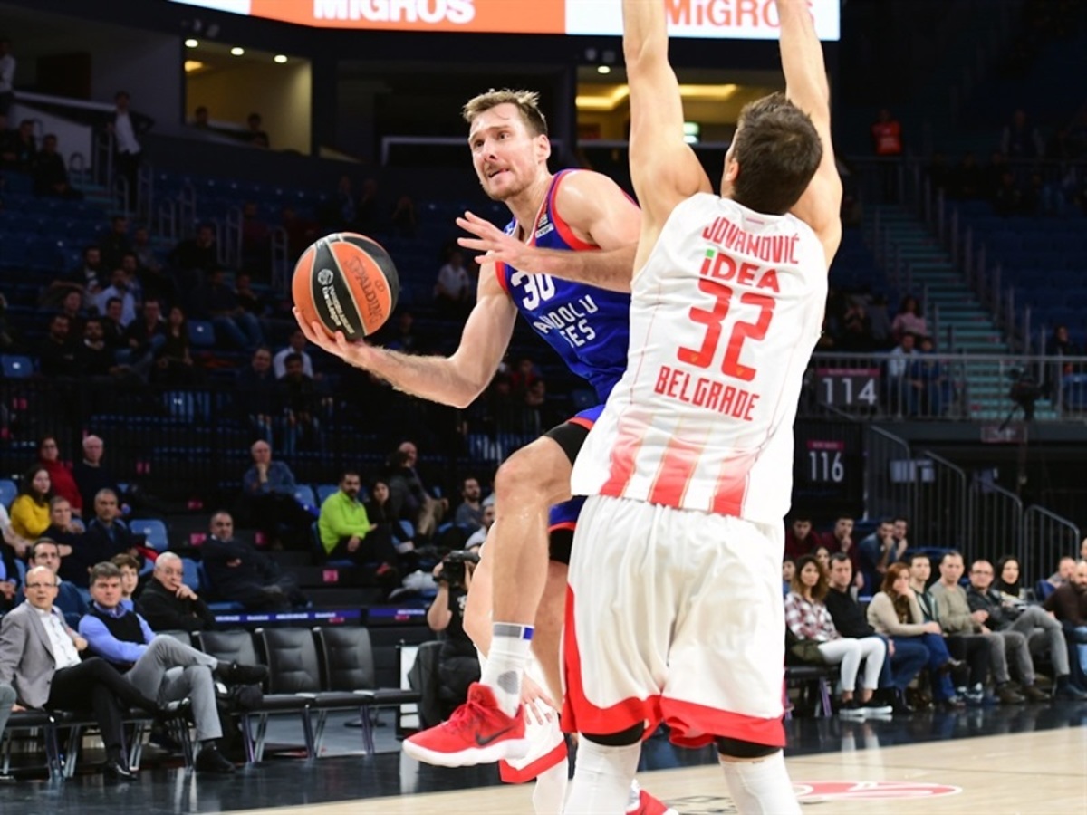 Euroleague: Ο Ντράγκιτς “μάγεψε” τον γιο του! Δεν μπορούσε να ξεκολλήσει από την τηλεόραση [vid]