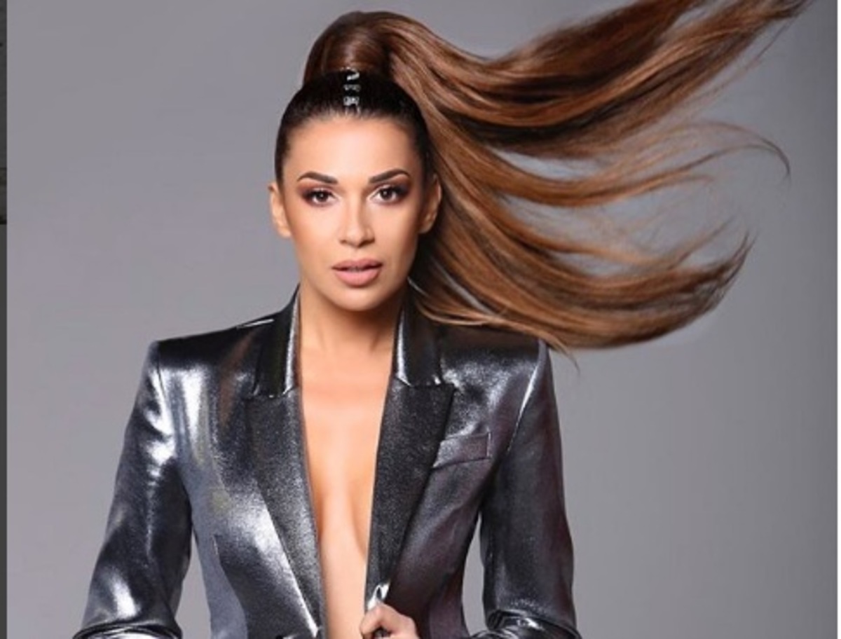 Survivor 2: Η Ελένη Χατζίδου έφυγε για τον Άγιο Δομίνικο! Δες τι έκανε λίγο πριν [pics,vid]