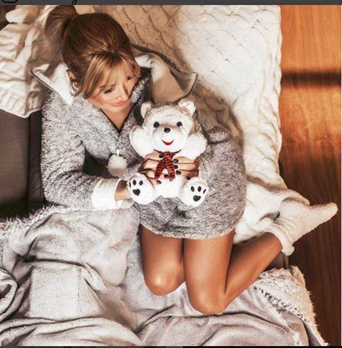 Φαίη Σκορδά: Πρωτοχρονιά με τους γιους της στις Σέρρες! [pics]