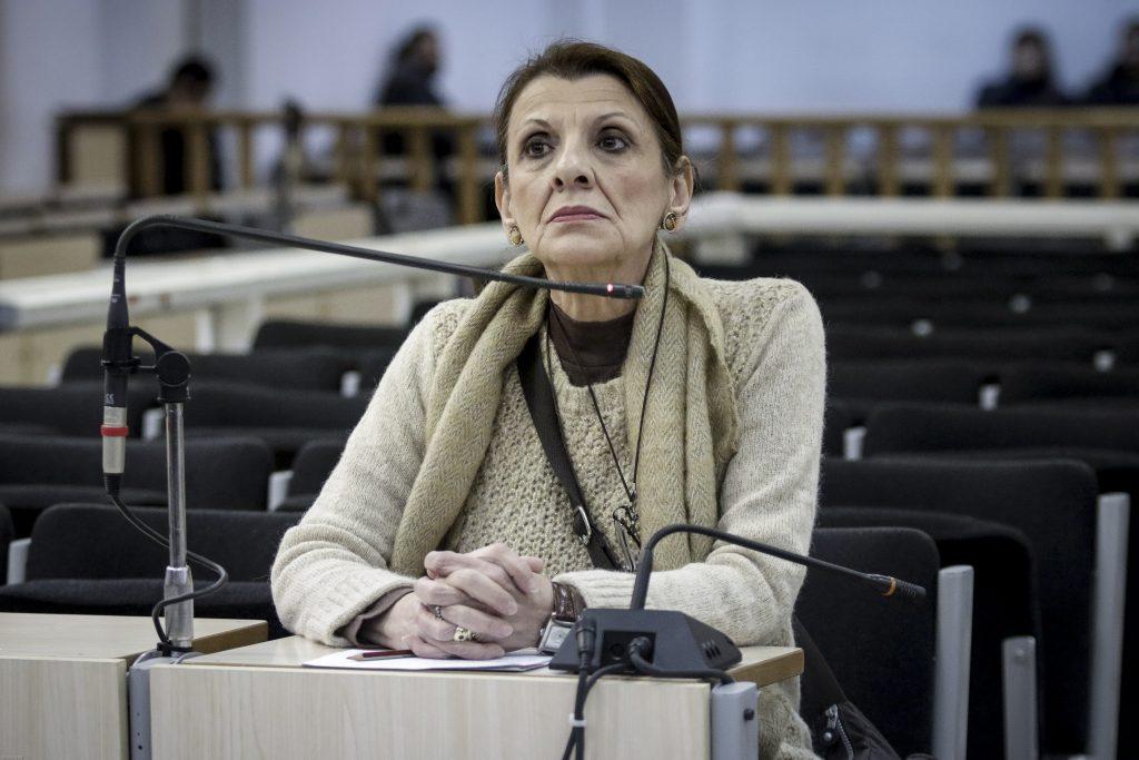 Δίκη Χρυσής Αυγής: “Καίει” Κασιδιάρη και Παναγιώταρο η Μαρία Κανελλοπούλου