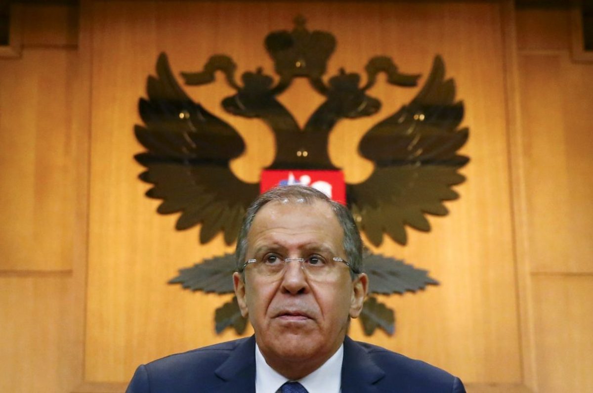 Ρωσία – Λαβρόφ: Οι ΗΠΑ θέλουν να βάλουν τα Σκόπια στο ΝΑΤΟ