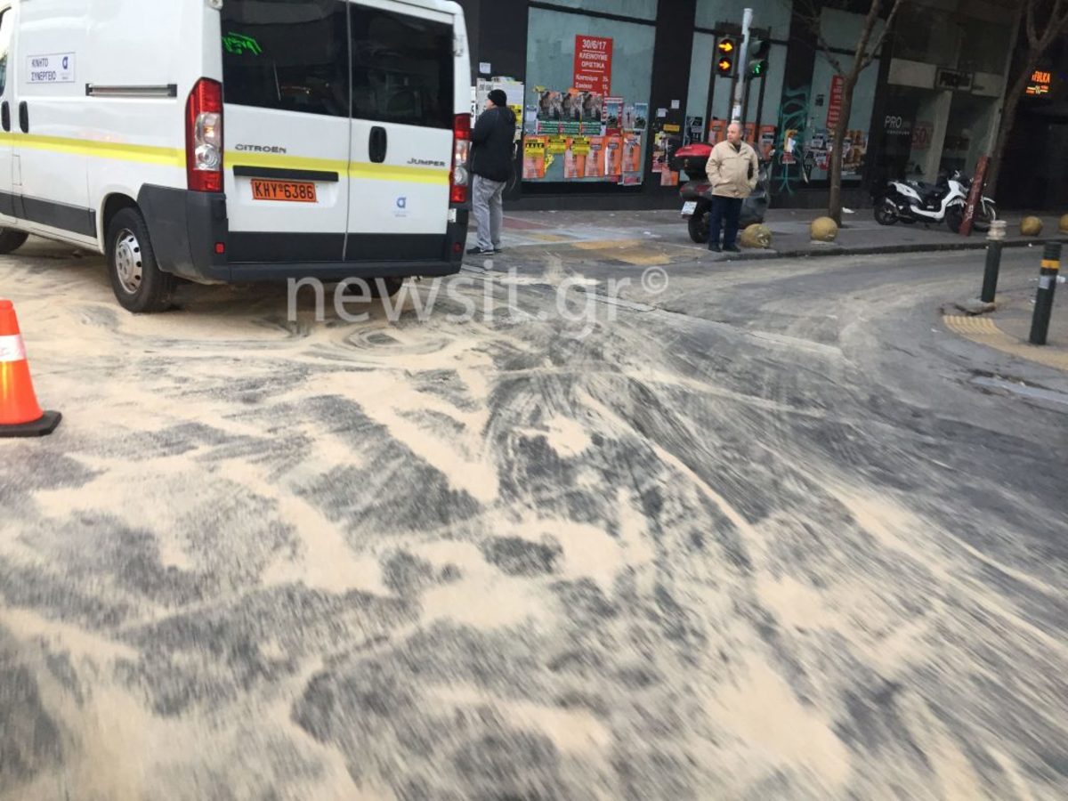 Καταγγελία: Νεο περιστατικό με έκρηξη κινητήρα σε λεωφορείο [pics]