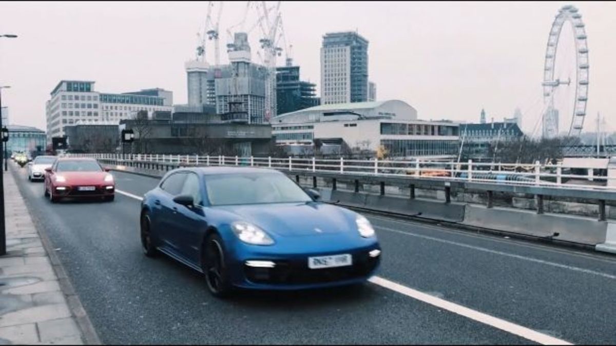 Μεταφέροντας ράβδους χρυσού με τρεις Porsche Panamera Sport Turismo! [vid]