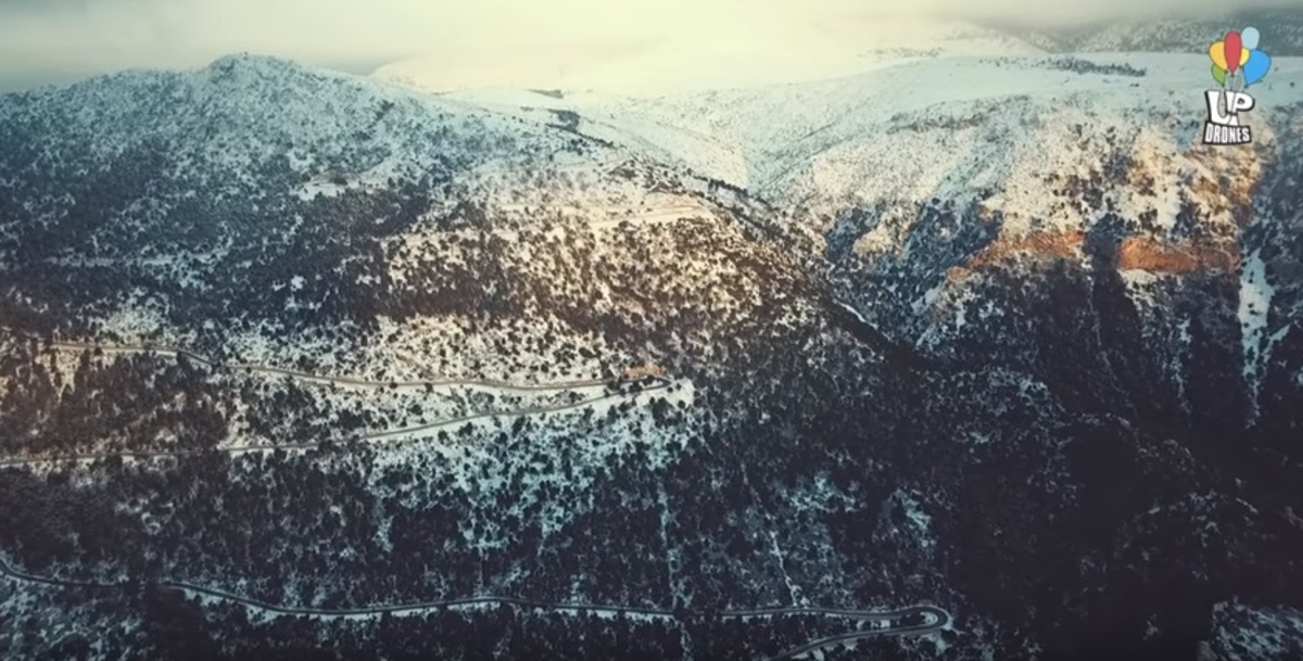 Η Πάρνηθα στα “λευκά”! Εντυπωσιακό βίντεο από drone