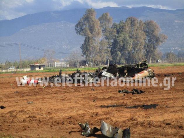 Πτώση Τ-2: Κόπηκε στα δύο το εκπαιδευτικό αεροσκάφος! – ΒΙΝΤΕΟ