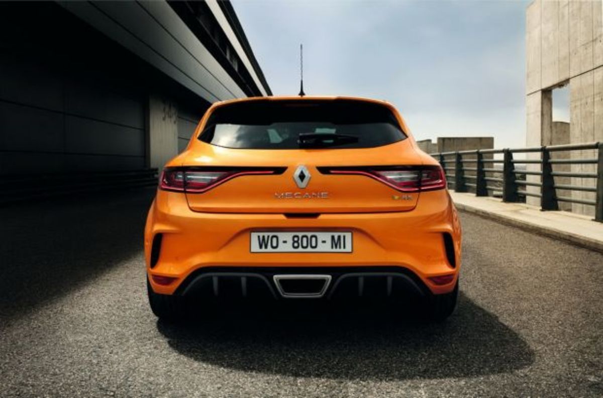 Η Renault μας δίνει μια πρώτη γεύση των τιμών και των επιδόσεων του νέου Megane RS