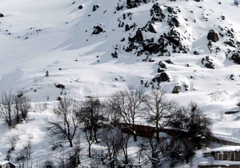 Βρέθηκε σώος ο νεαρός που είχε χάσει τον προσανατολισμό του στο χιονοδρομικό κέντρο Βασιλίτσας