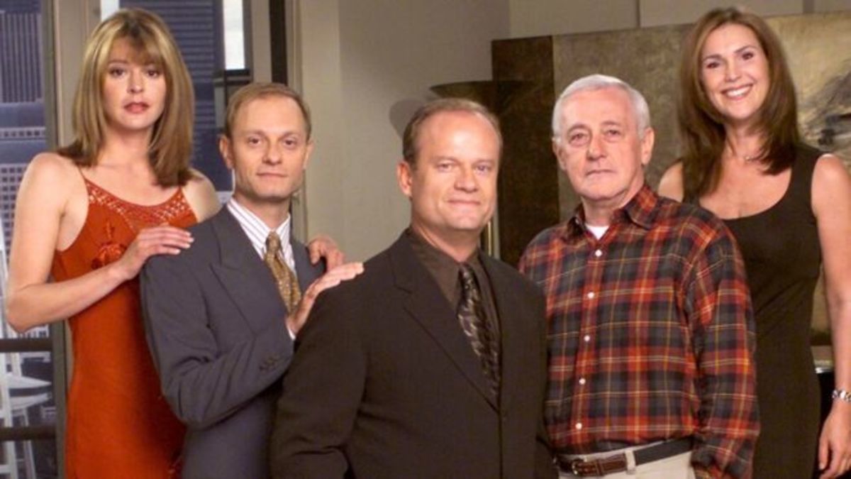 «Ορφάνεψε» ο Frasier – Πέθανε ο ηθοποιός John Mahoney [pics, vids]