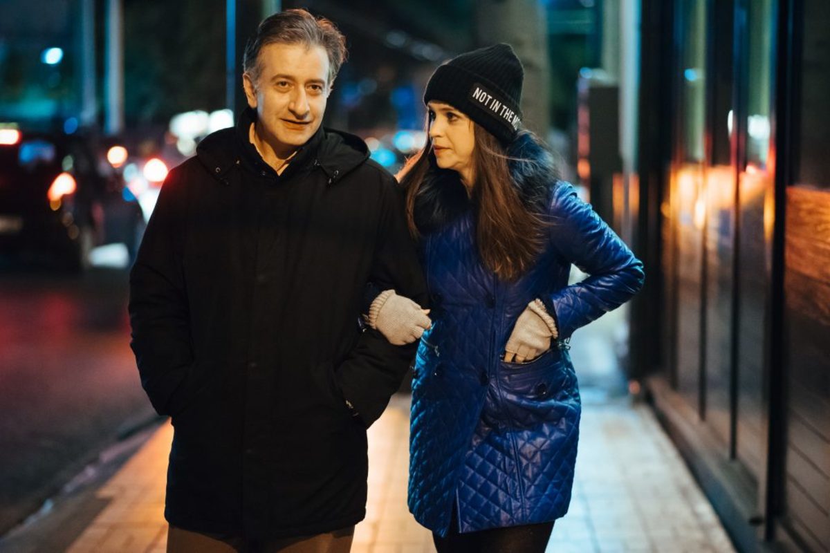 Αντιγόνη Δρακουλάκη: Σπάνια βραδινή έξοδος με τον γοητευτικό σύζυγό της! [pics]