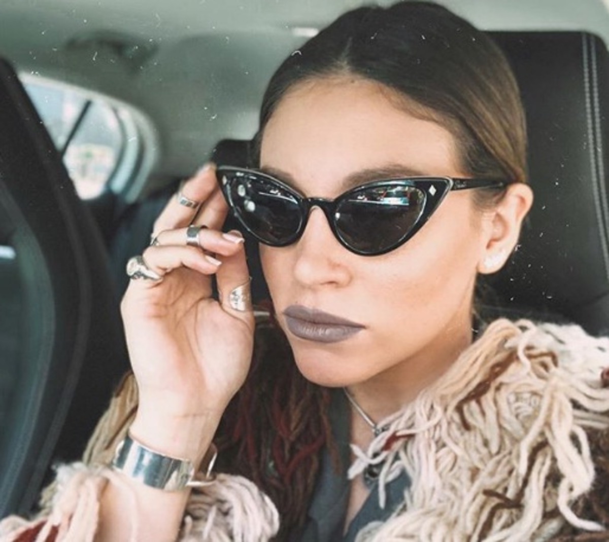 Θύμα χάκερ η Αθηνά Οικονομάκου!