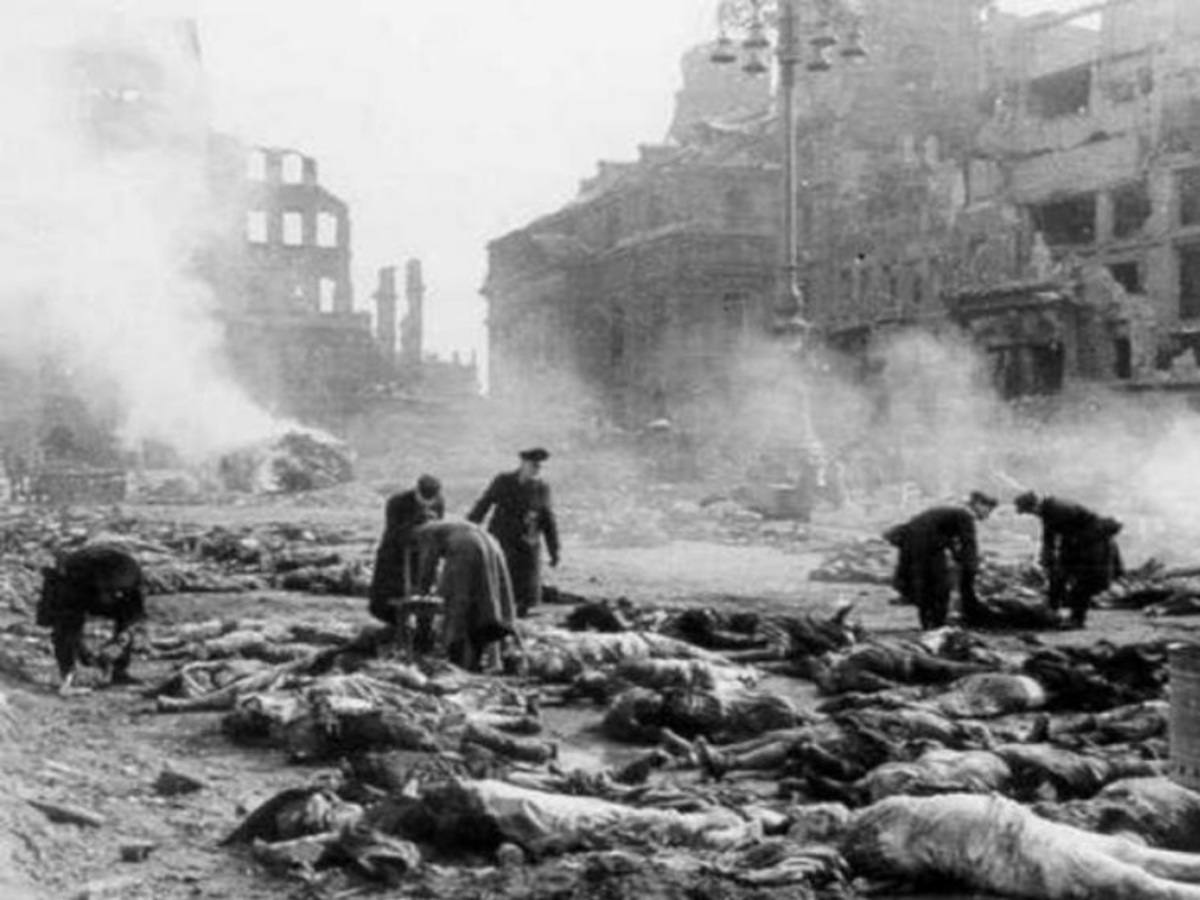 Όταν οι συμμαχικές Δυνάμεις βομβάρδισαν την Δρέσδη [vids]