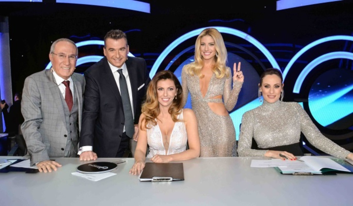 «Από τους κριτές του Dancing with the Stars λείπει ένας υδραυλικός και ένας ηλεκτρολόγος»