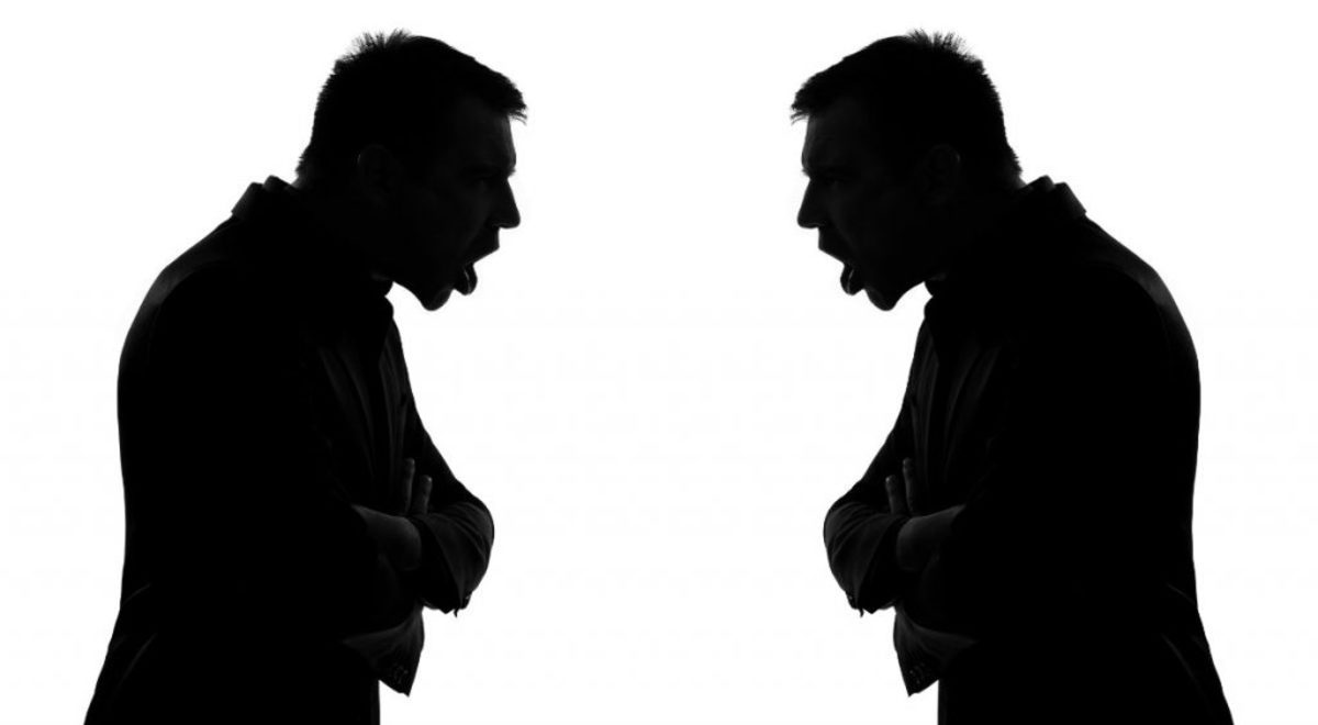 Πασίγνωστοι παρουσιαστές της ενημέρωσης έπαιξαν μπουνιές!