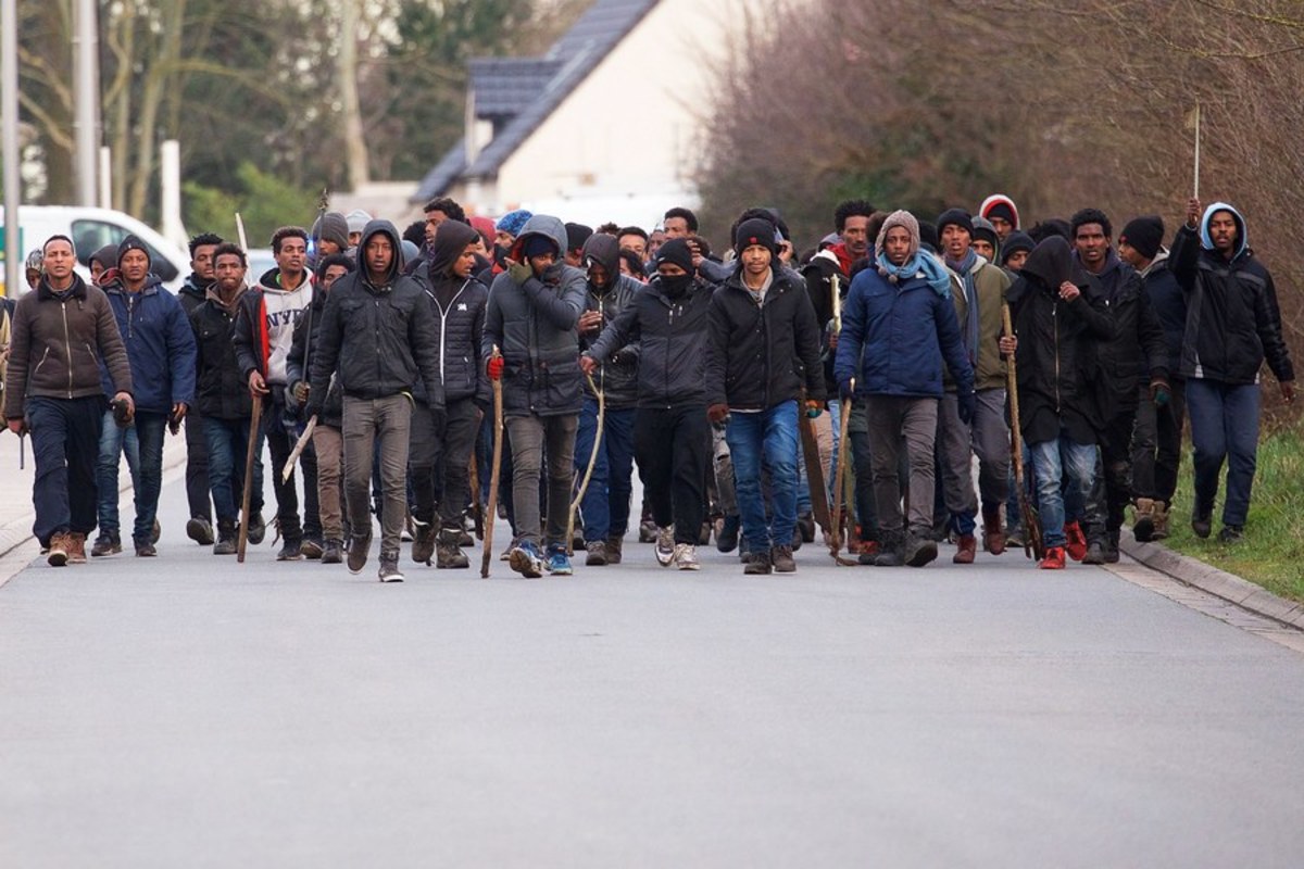 Γαλλία: Άγριες συγκρούσεις με όπλα μεταξύ μεταναστών – 17 τραυματίες, οι 4 σε κρίσιμη κατάσταση