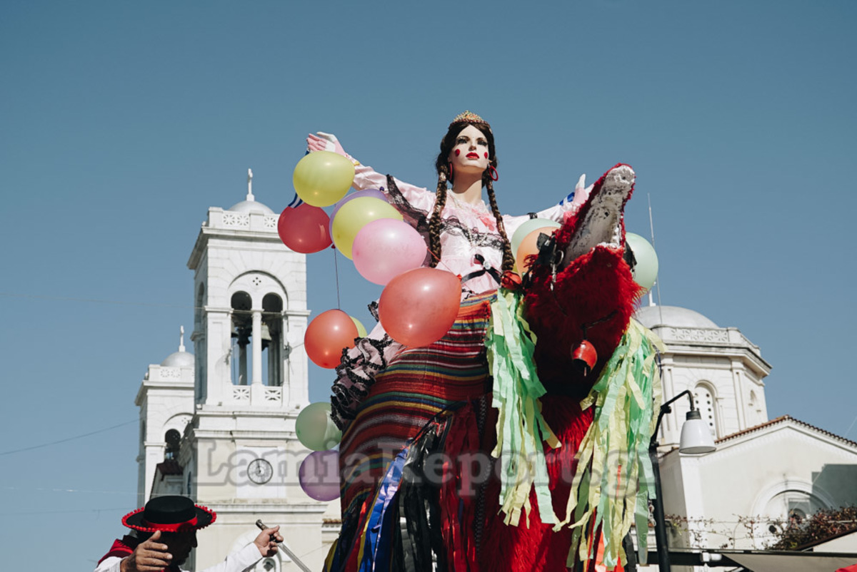 Η «Λαμιώτικη Γκαμήλα» στους δρόμους της πόλης [pics, vid]