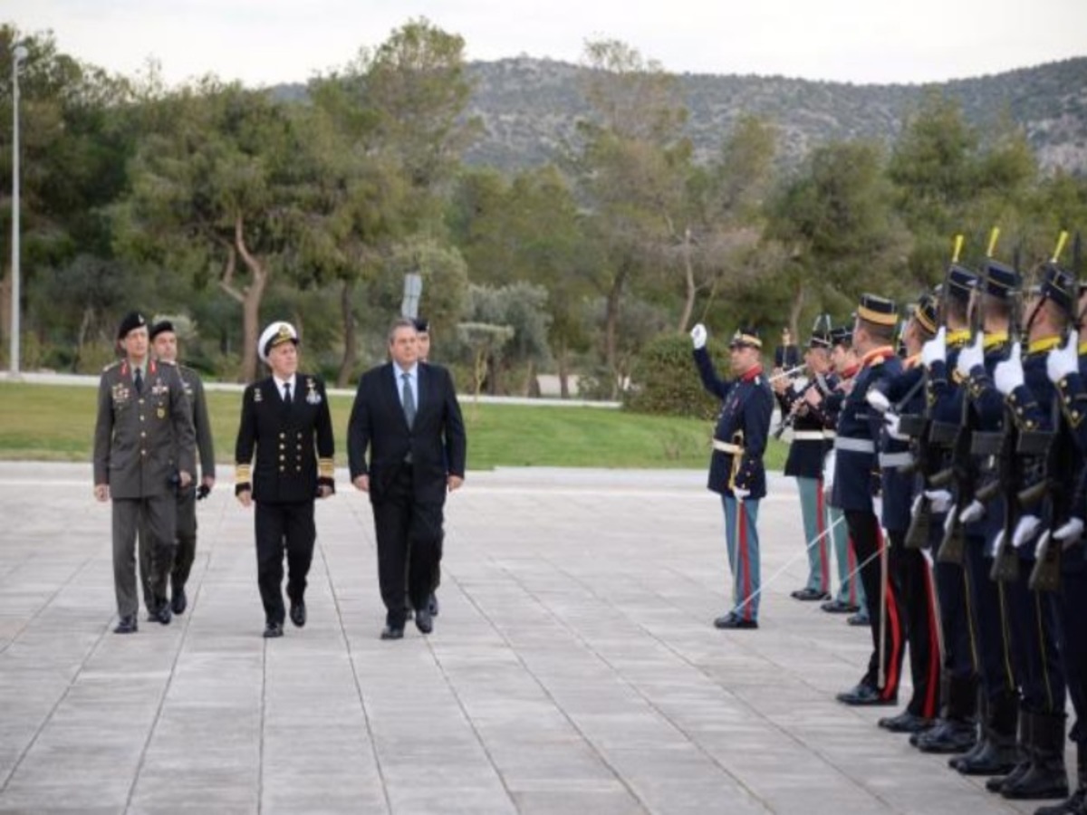 Ανατρεπτική πρόταση Καμμένου για την εισαγωγή στις στρατιωτικές σχολές!