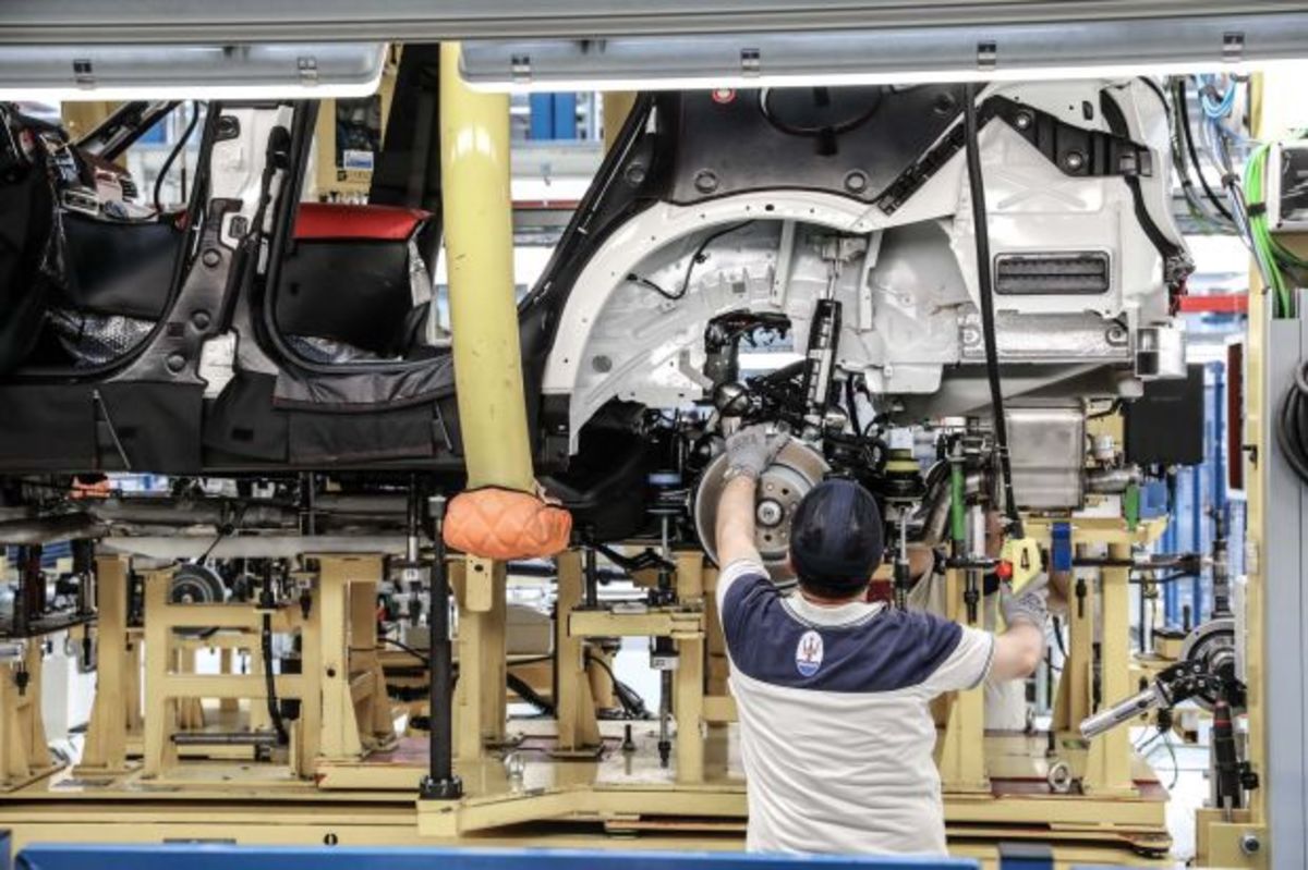 Η FCA κόβει την παραγωγή στο εργοστάσιο της Maserati Levante