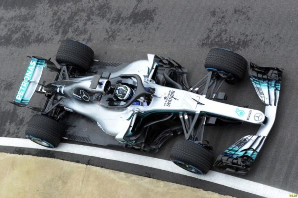 Formula 1: Πρώτοι γύροι στην πίστα για τη νέα Mercedes
