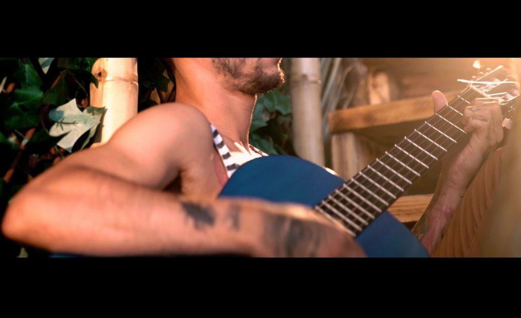 «Εκείνη τη μαύρη περίοδο με βοήθησε η εκκλησία, κάθε πρωί καθόμουν στη λειτουργία και προσευχόμουν»