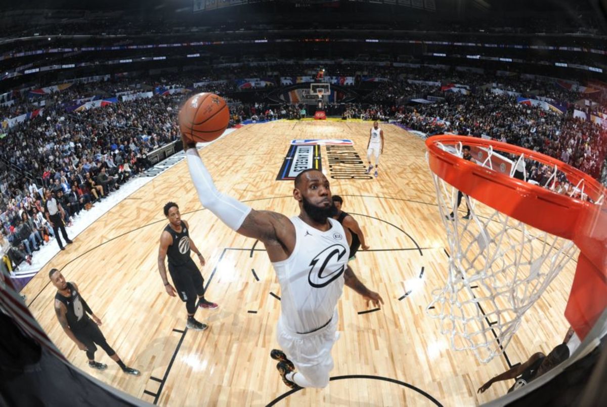 All Star Game: ΛεΜπρόν ο «Βασιλιάς»! Νίκησε τον Κάρι – Καλός ο Γιάννης [vids]