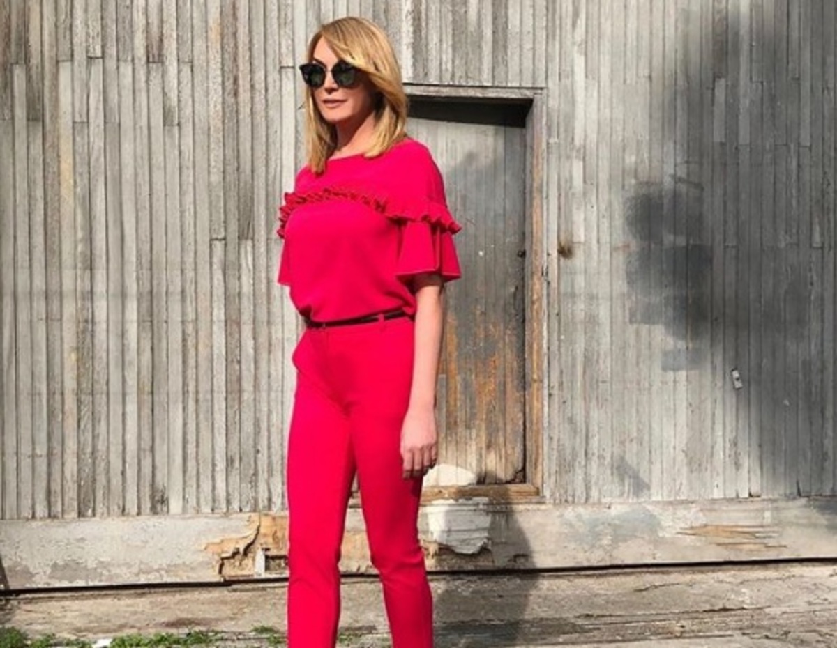 Τατιάνα Στεφανίδου: Με ποιον είδε αγκαλιά την πρωινή βροχή; [pic]