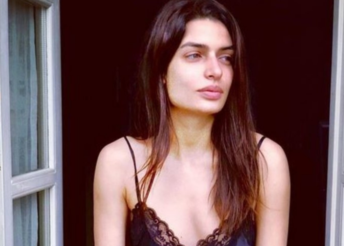 Τόνια Σωτηροπούλου: Ταξίδι με το αμόρε Κωστή Μαραβέγια στην Κούβα! [pics]