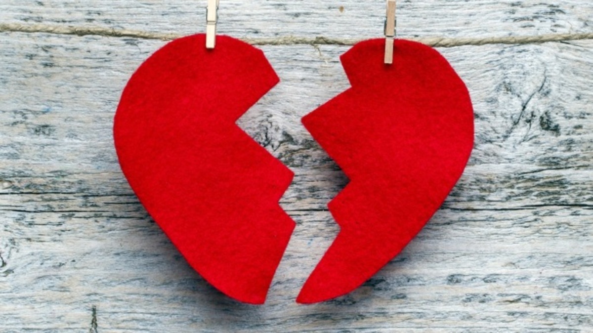 «Μετά το χωρισμό μου πέρασα κατάθλιψη, έχασα τα μαλλιά μου και με βοήθησε ο Φερεντίνος»