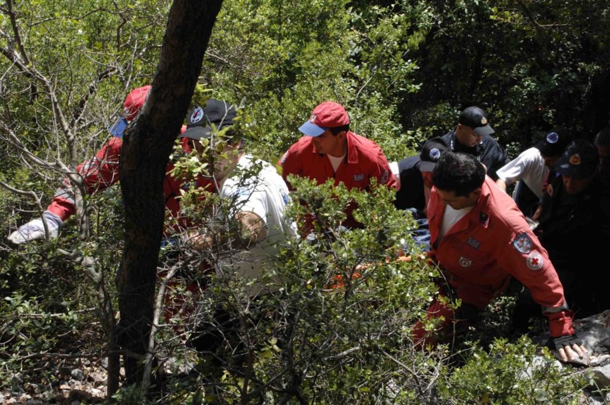 Σε εξέλιξη επιχείρηση διάσωσης 7 ανθρώπων από φαράγγι στα Χανιά