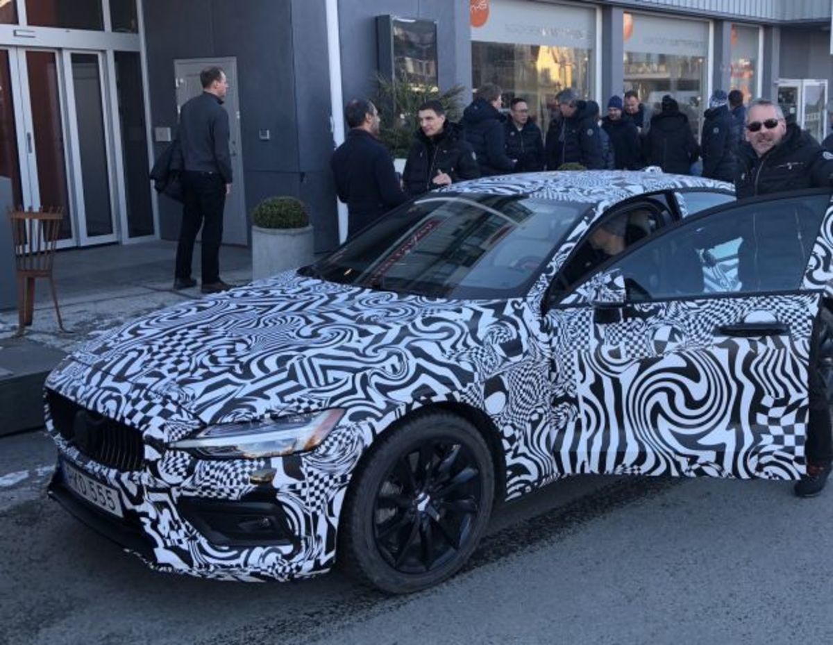 Πρώτη επίσημη εικόνα του νέου Volvo S60