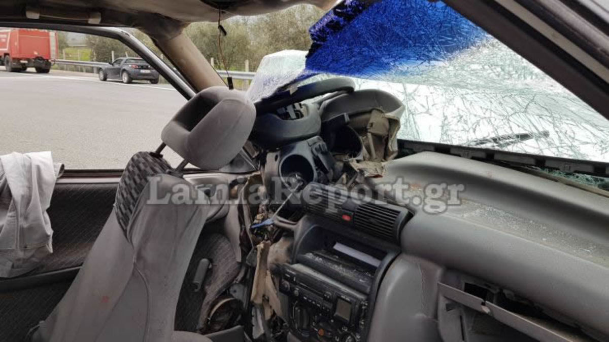 Νεκρός οδηγός μετά από απίστευτη καταδίωξη στην εθνική οδό – Συγκλονιστικές εικόνες στο σημείο – Αυτοκίνητο πήγαινε ανάποδα [pics]