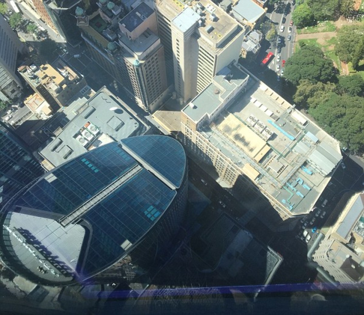 Βουτιά θανάτου από το Centrepoint Tower – Έπεσε στο κενό από τα 268 μέτρα