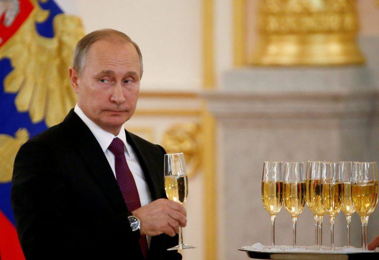 Πούτιν: Έδωσε εντολή για διερεύνηση της «λίστας Σαμπτσάκ»!