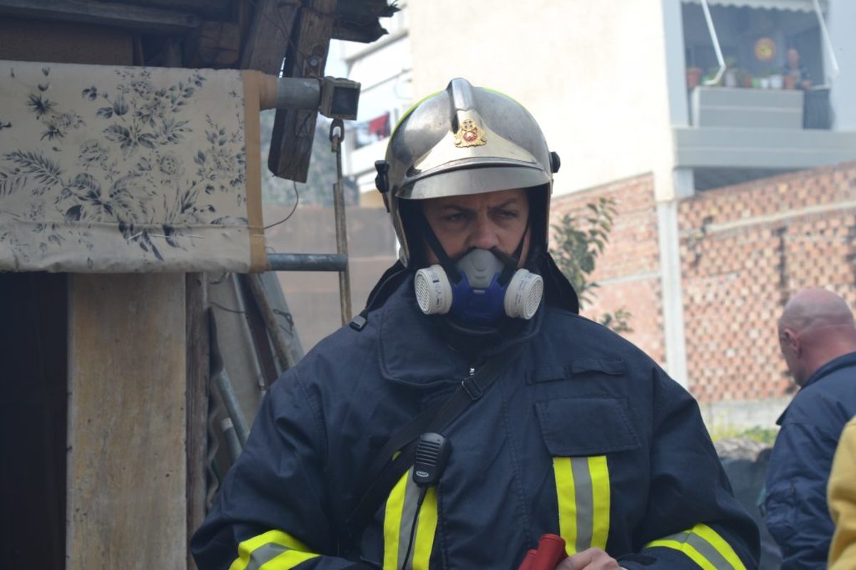 Φωτιά σε διαμέρισμα στο Ηράκλειο – Μια γυναίκα στο νοσοκομείο