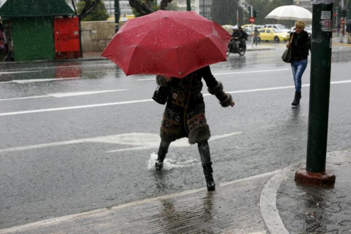 Καιρός: Κυριακή με… ανοιχτά μαγαζιά και βροχές!