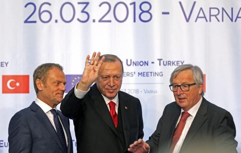 Politico: Τουρκία – Ευρώπη: Μία σχέση εξάρτησης! Ο Ερντογάν είναι η μύγα στην σούπα του δείπνου