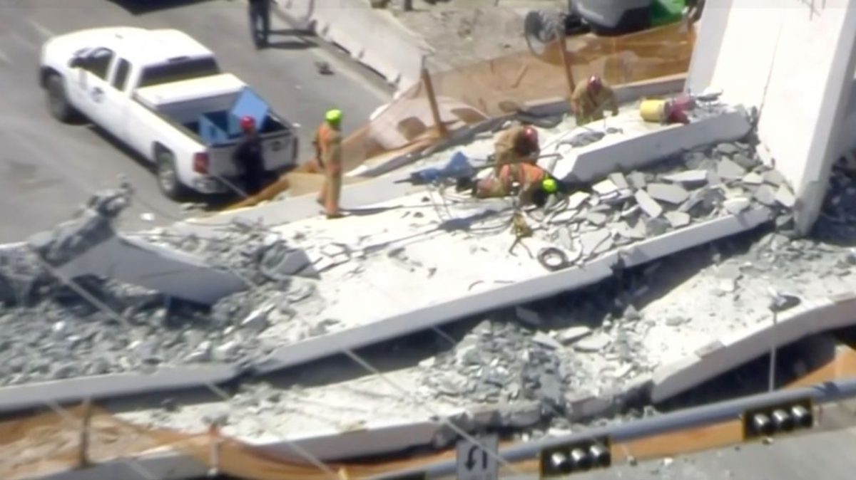 Νεκροί και τραυματίες από την κατάρρευση πεζογέφυρας στη Φλόριντα! Συγκλονιστικές εικόνες