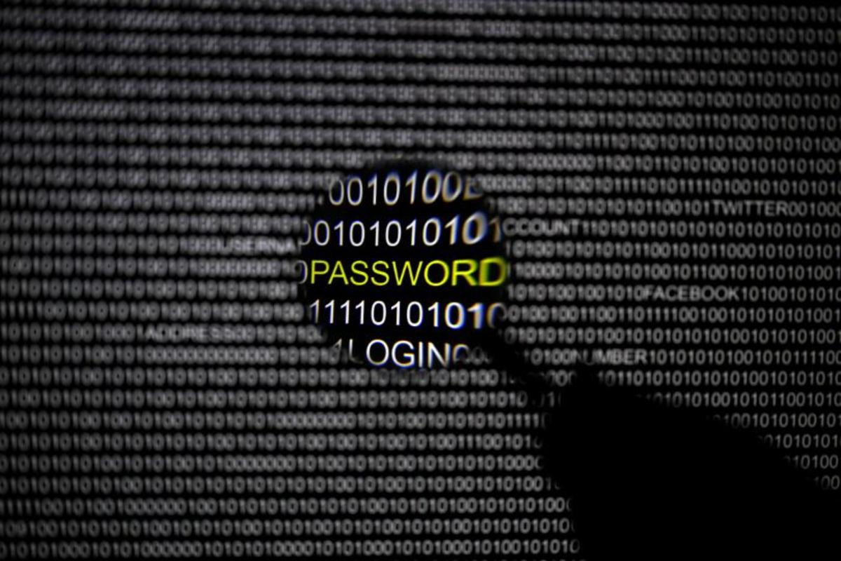 Hacker κλέβει στρατιωτικά έγγραφα με το default FTP password από Netgear router