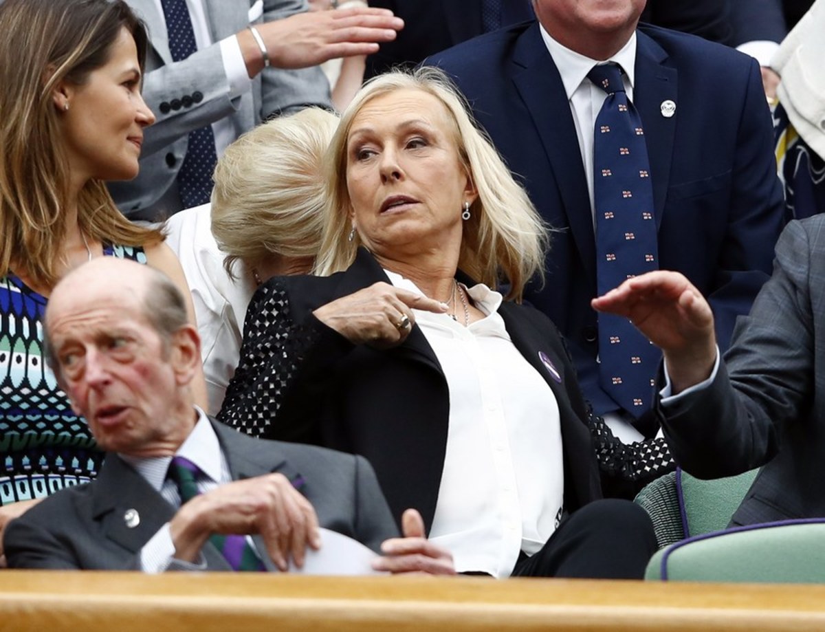 H Navratilova ξεμπρόστιασε το BBC – Πληρώνουν τον McEnroe 10 φορές παραπάνω από εμένα!