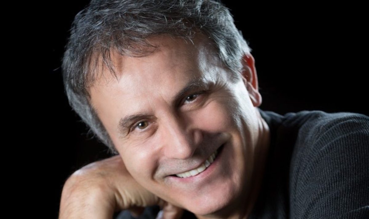 Ο Γιώργος Νταλάρας απαντά στους Ράδιο Αρβύλα