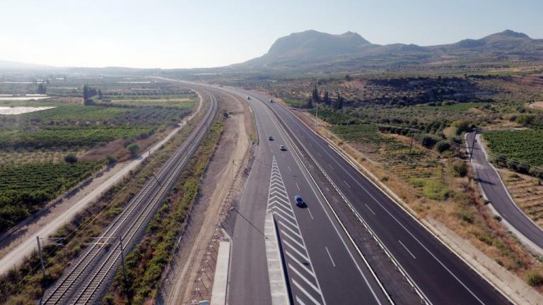 Έκθεση - "καταπέλτης" της Ε.Ε για τρεις ελληνικούς αυτοκινητόδρομους - Ζημιά 1,2 δισ. στις τσέπες των φορολογούμενων για... μισά έργα