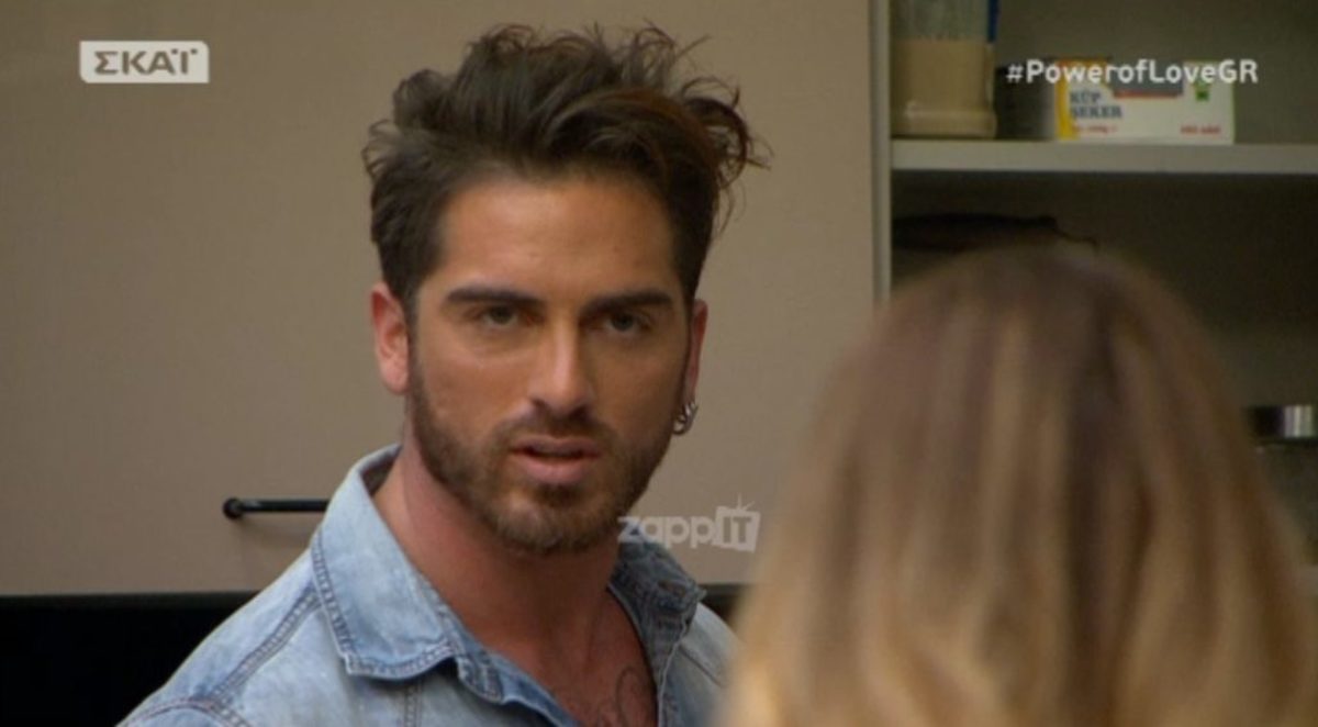 Power of Love: Έξαλλος ο Δώρος με την Αθηνά! “Έχει καινούριο παίκτη δίπλα, άντε! Καλό βόλι”!