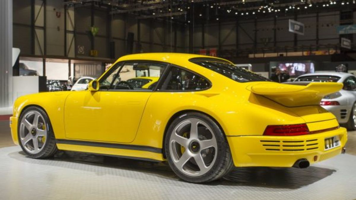 Η Porsche Yellowbird ξανάρχεται, έστω και χωρίς… άσπρη κάλτσα!