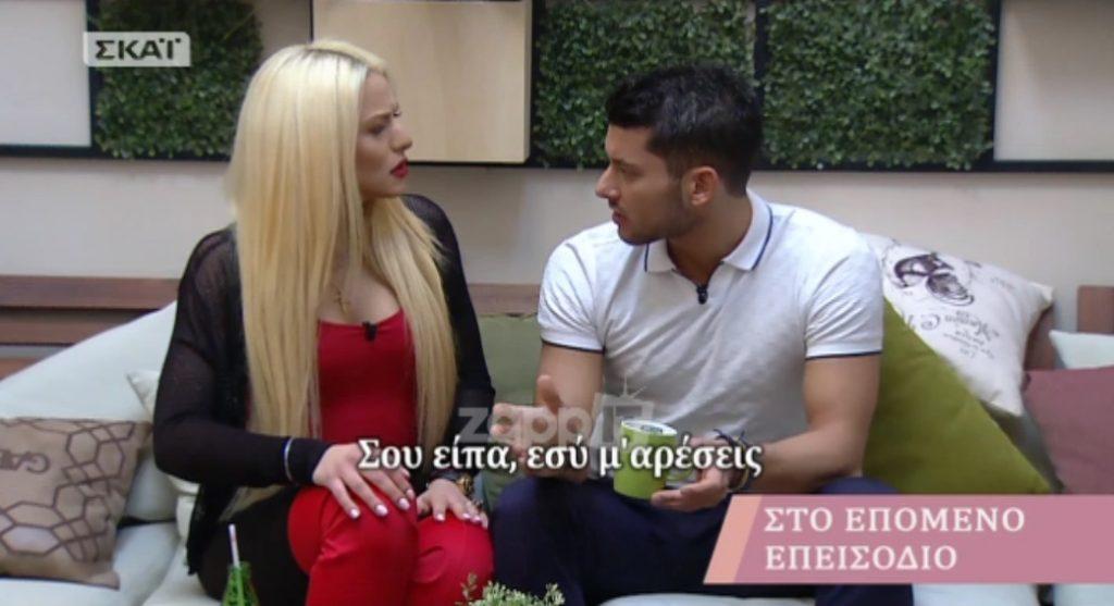 Χαμός με τη Στέλλα στο Power of Love, φλερτάρει με τον Παναγιώτη! Η Μπακοδήμου διώχνει παίκτη με κόκκινη κάρτα!