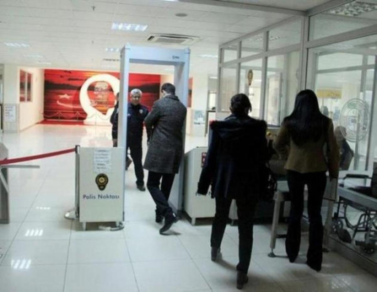 “Αλαλούμ” με τις κατηγορίες για τους δύο Έλληνες στρατιωτικούς