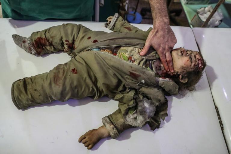 Συρία: Ξεπέρασαν τους 1.000 οι νεκροί άμαχοι – Μεταξύ τους 215 παιδιά