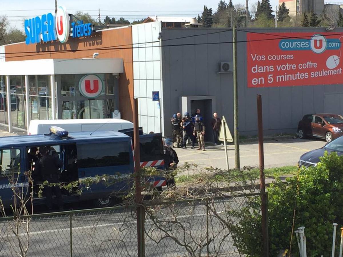 Γαλλία πυροβολισμοί όμηροι νεκρός επιθεση, Αλλάχ, ISSIS