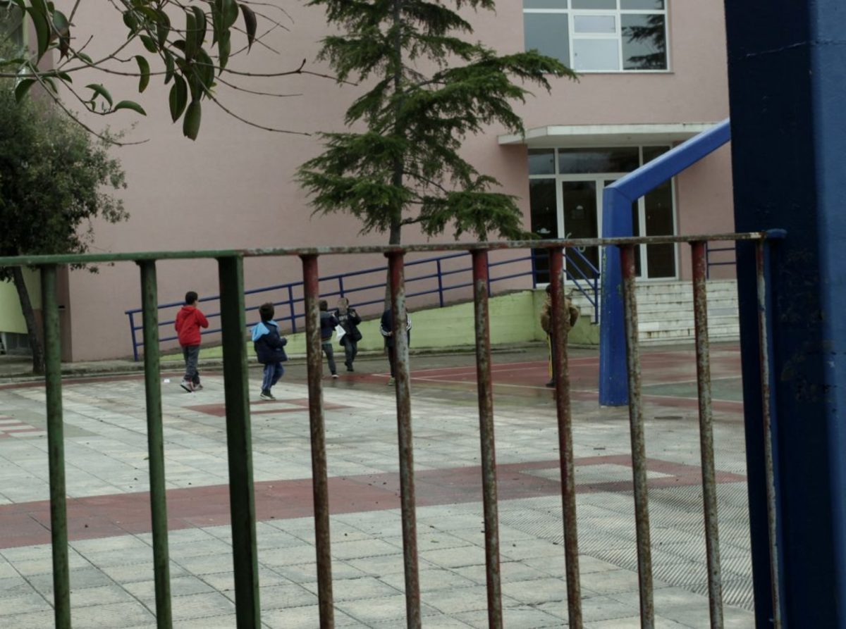Κρήτη: Κάγκελο διαπέρασε το μηρό 15χρονου μαθητή!