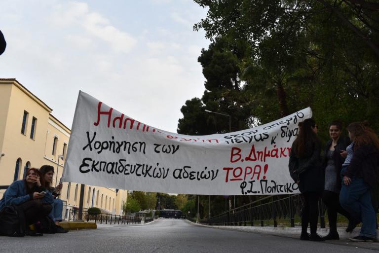 Σταμάτησε την απεργία πείνας και δίψας ο Βασίλης Δημάκης – Υπουργείο Δικαιοσύνης: Συγχαρητήρια σε όλους